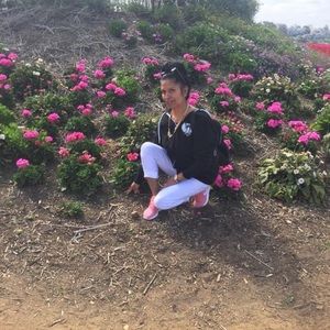 Meet your Posher, Isabel